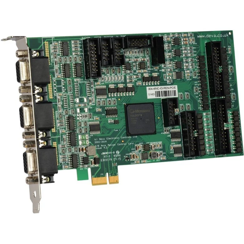 Tarjeta de control DEVA004 con conexiones de ejes e interfaces para CMM