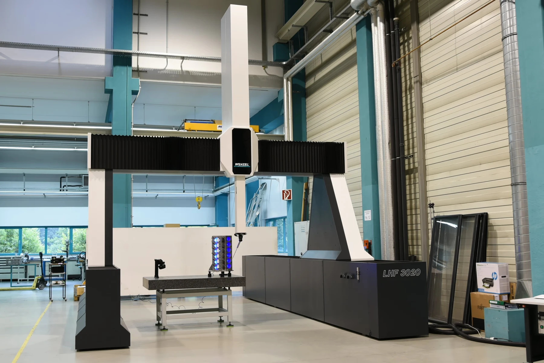 CMM WENZEL LHF con acceso a nivel del suelo para una pieza grande