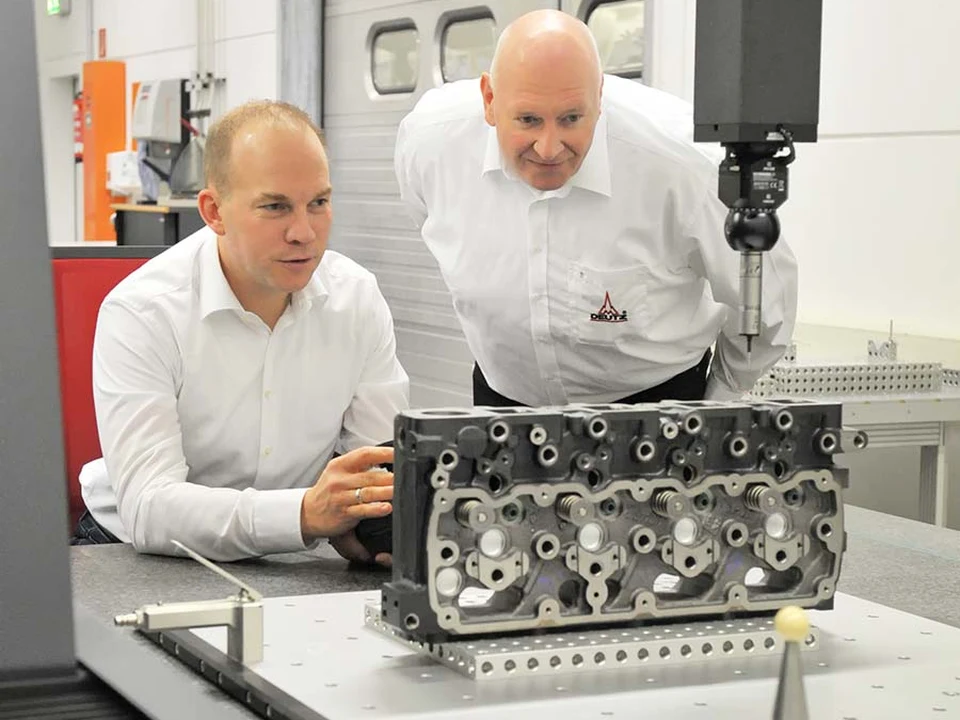 Medicion de un bloque de motor sobre una CMM WENZEL LH